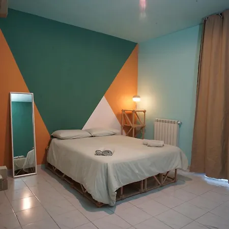 Casa Base Bari