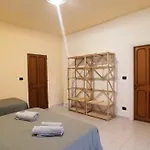 Casa Base Πανσιόν *