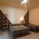 Casa Base Πανσιόν *
