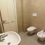 Casa Base Πανσιόν Μπάρι