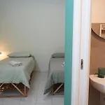 Casa Base Πανσιόν *