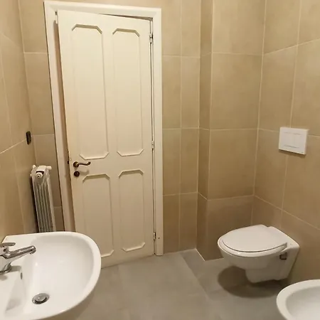 Pensjonat Casa Base *