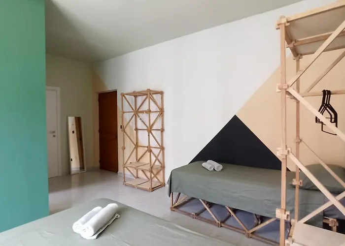 Pensjonat Casa Base *